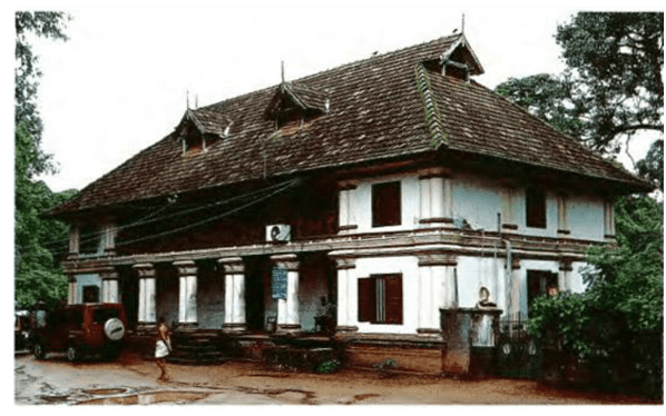 Paradigm shift in architecture: Indian-Chinese-Japanese. Image illustrates the domestic architecture of haveli in India.