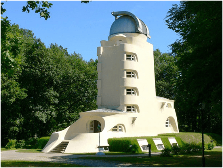 Paradigm shift in architecture: Modern Architecture. image shows expressionism architecture in Germany.