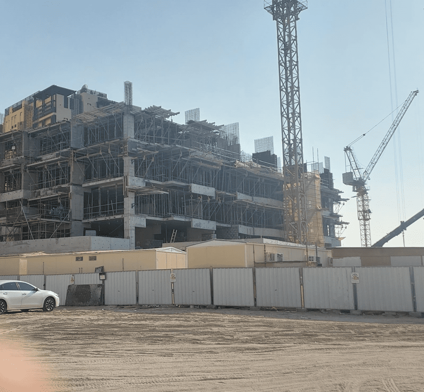 Jadaf Residential Building Project Delay in Construction. site photo of the rear side of the project
