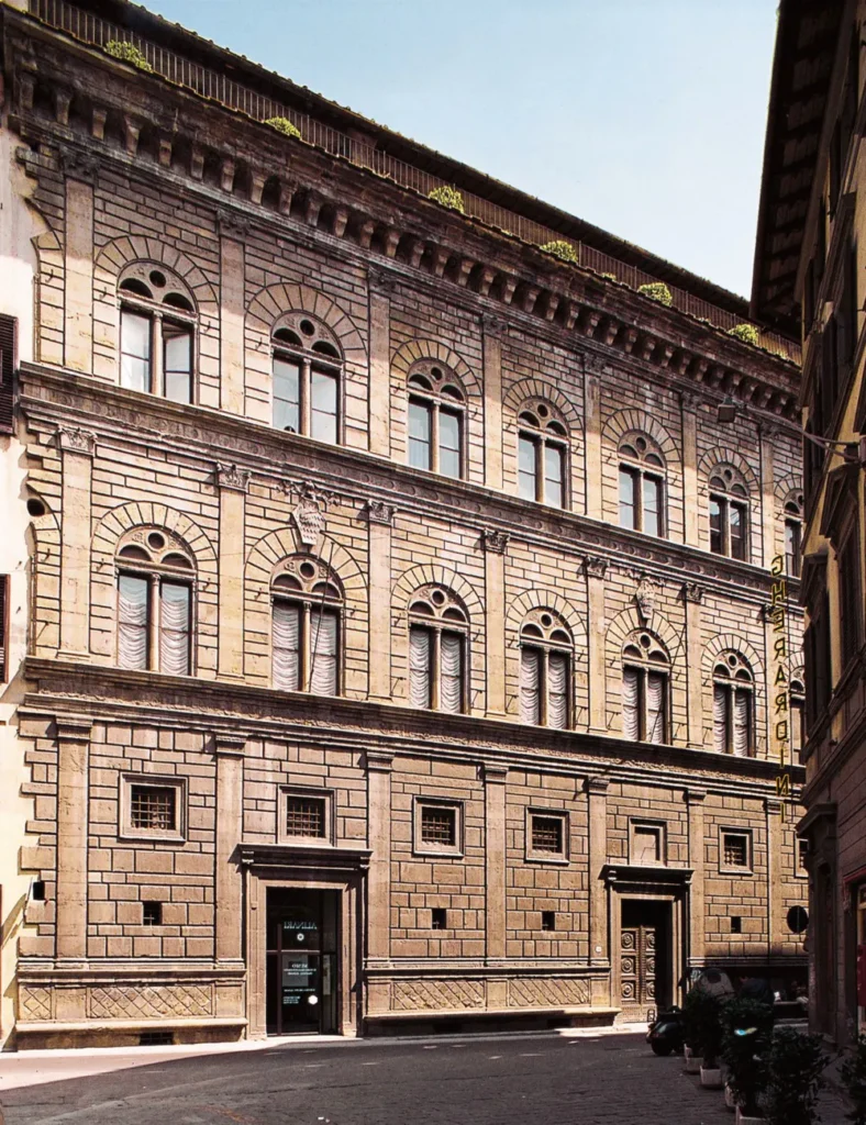 Architecture and Art: The Art Influence.  Palazzo Rucellai façade by Alberti. art influence in architecture 