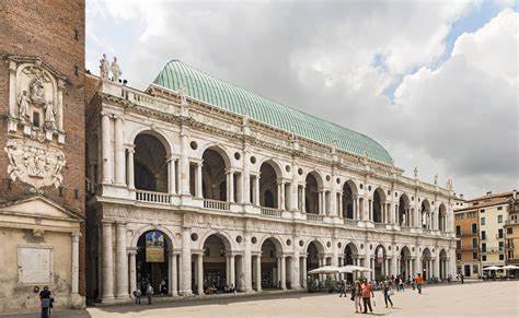 Architecture and Art: Principles of Design. Palazzo della Ragione (Basilica palladiana) in Vicenza by sculptor Andrea Palladio.
