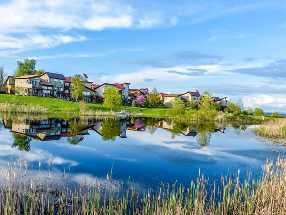 Urbanism: challenges of city design or planning? Figure 2, Ecovillage at Ithaca, New York- USA. Image source7