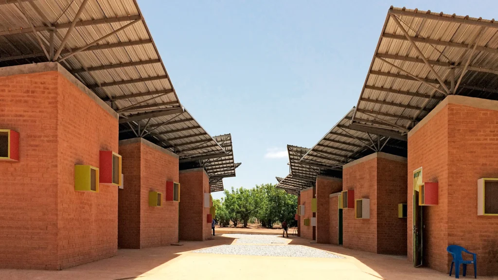 Kéré Architecture, Surgical Clinic, Léo (Burkina Faso)